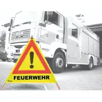 Nutzung von Nestle Warnpyramide 90 CM, Rauchverbotsymbol NZ01, Gelb Retroreflektierend mit Mittelfuß